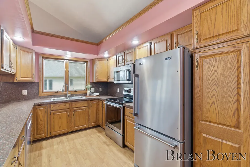 6957 Pinehurst Lane NE Cannon Township MI 49341