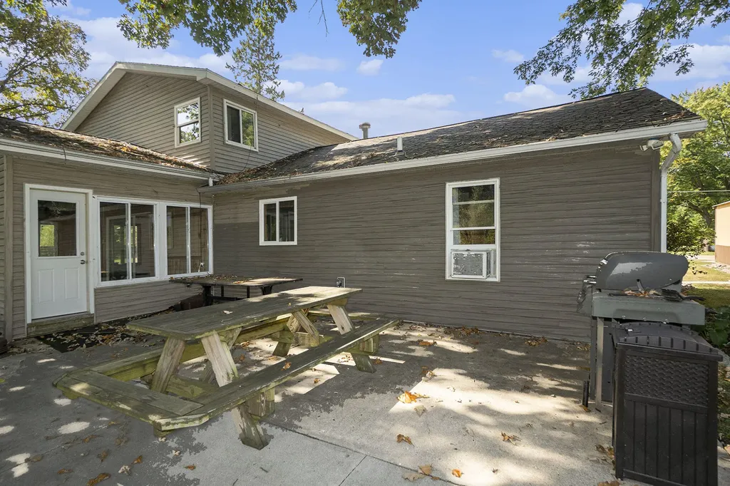 7842 Main Street Brooks Township MI 49337