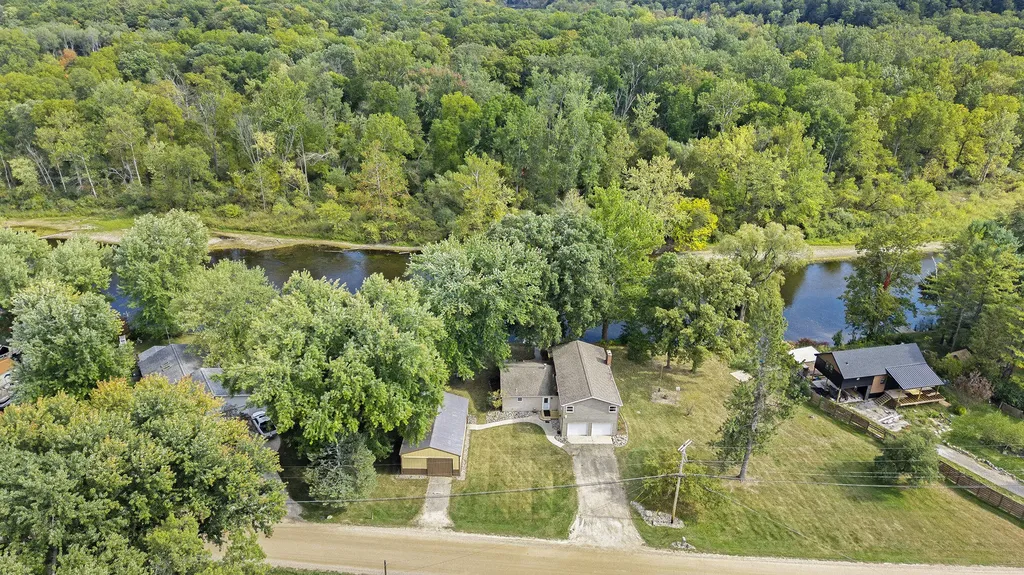 7842 Main Street Brooks Township MI 49337