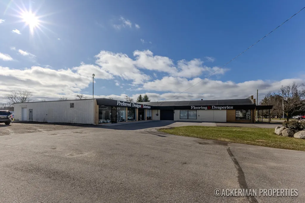 326 N Main Street NE Cedar Springs City MI 49319