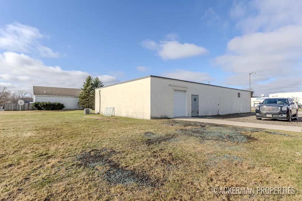 326 N Main Street NE Cedar Springs City MI 49319