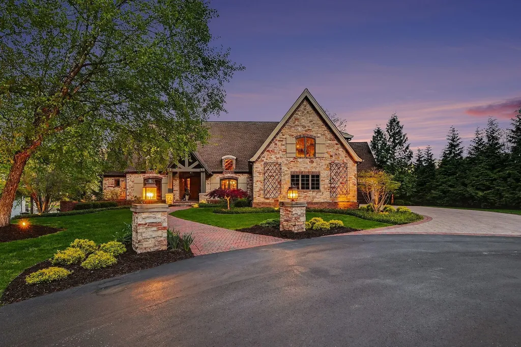 7428 Biscayne Way SE Cascade Charter Township MI 49546