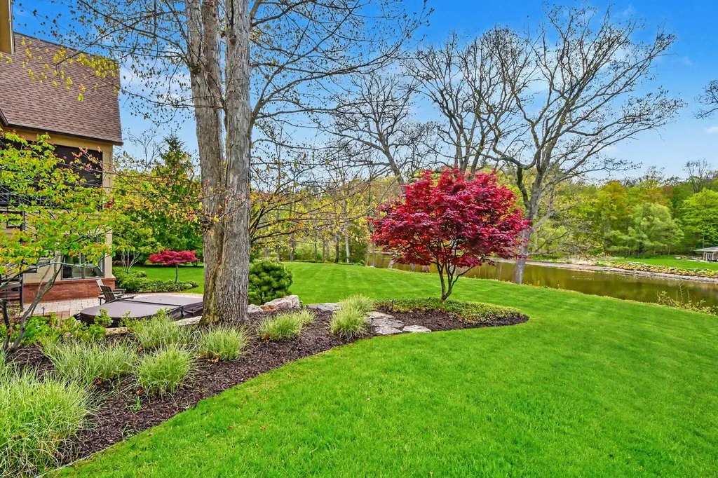 7428 Biscayne Way SE Cascade Charter Township MI 49546