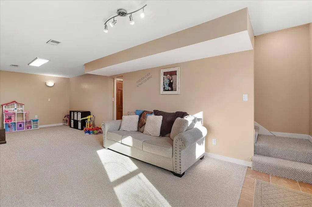 12880 Jordan Meadows Court NE Vergennes Township MI 49331