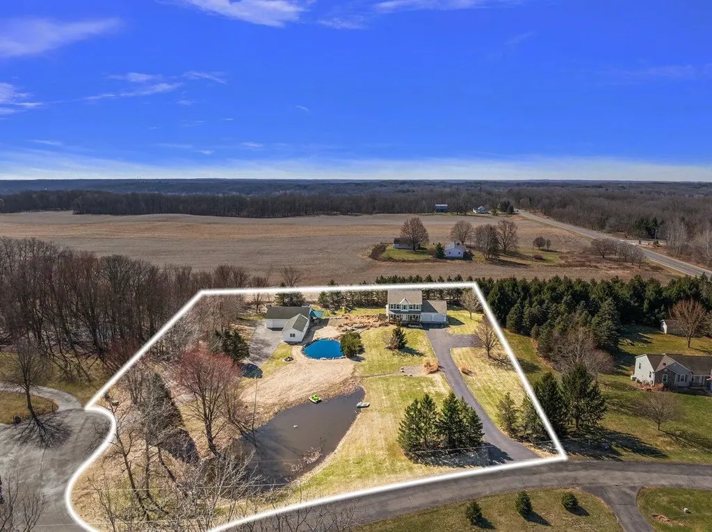 12880 Jordan Meadows Court NE Vergennes Township MI 49331