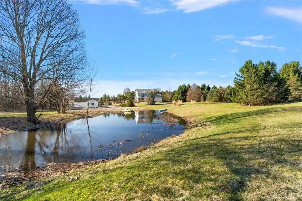 12880 Jordan Meadows Court NE Vergennes Township MI 49331