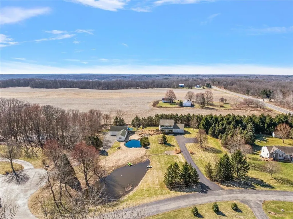 12880 Jordan Meadows Court NE Vergennes Township MI 49331