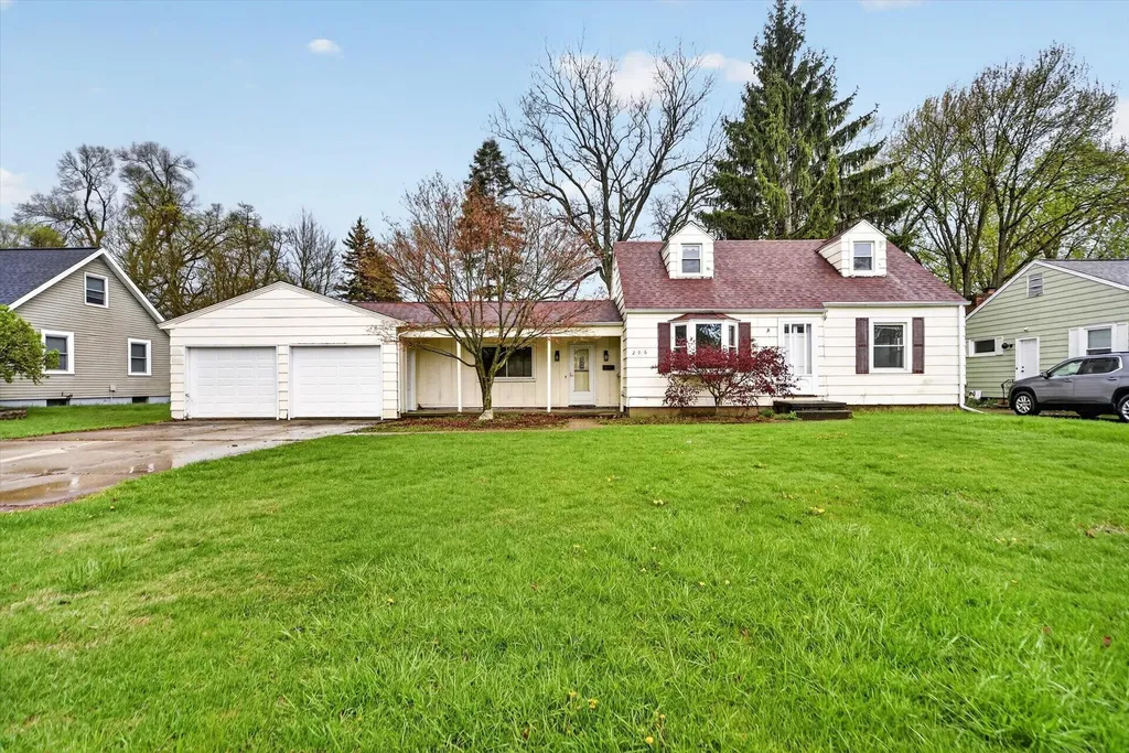 206 Pleasantview Drive Battle Creek City MI 49017