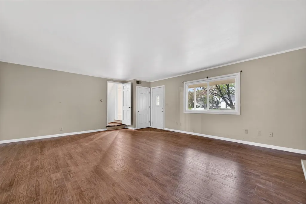 206 Pleasantview Drive Battle Creek City MI 49017