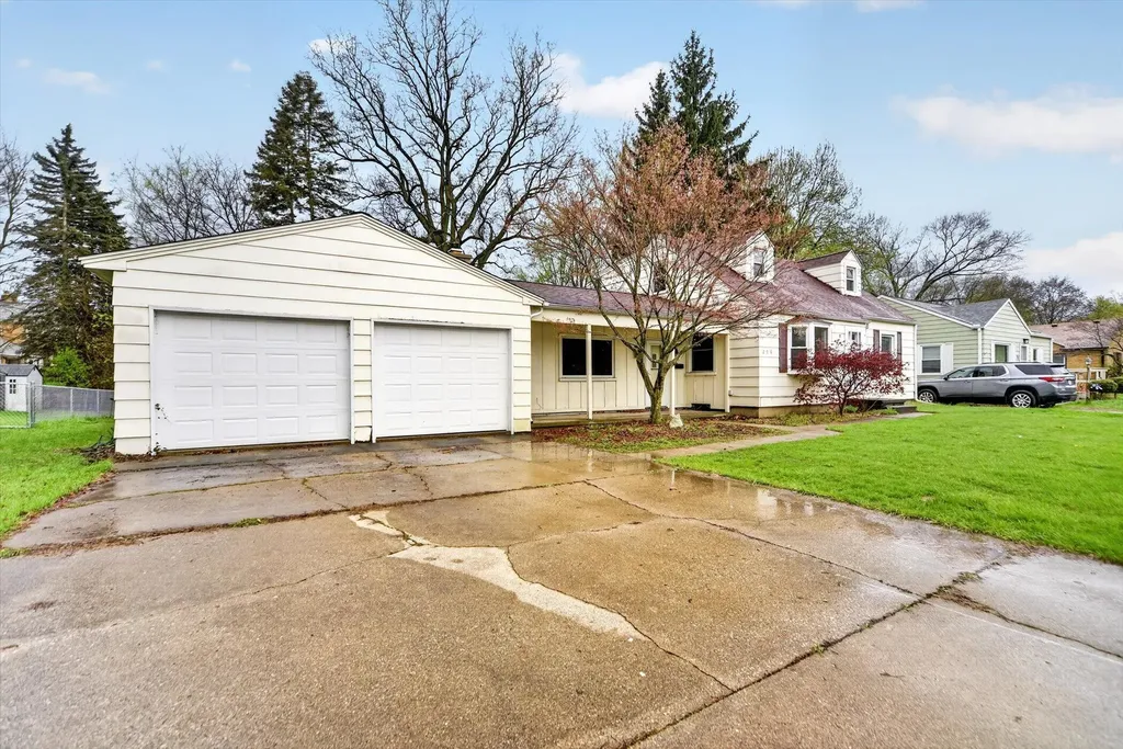 206 Pleasantview Drive Battle Creek City MI 49017
