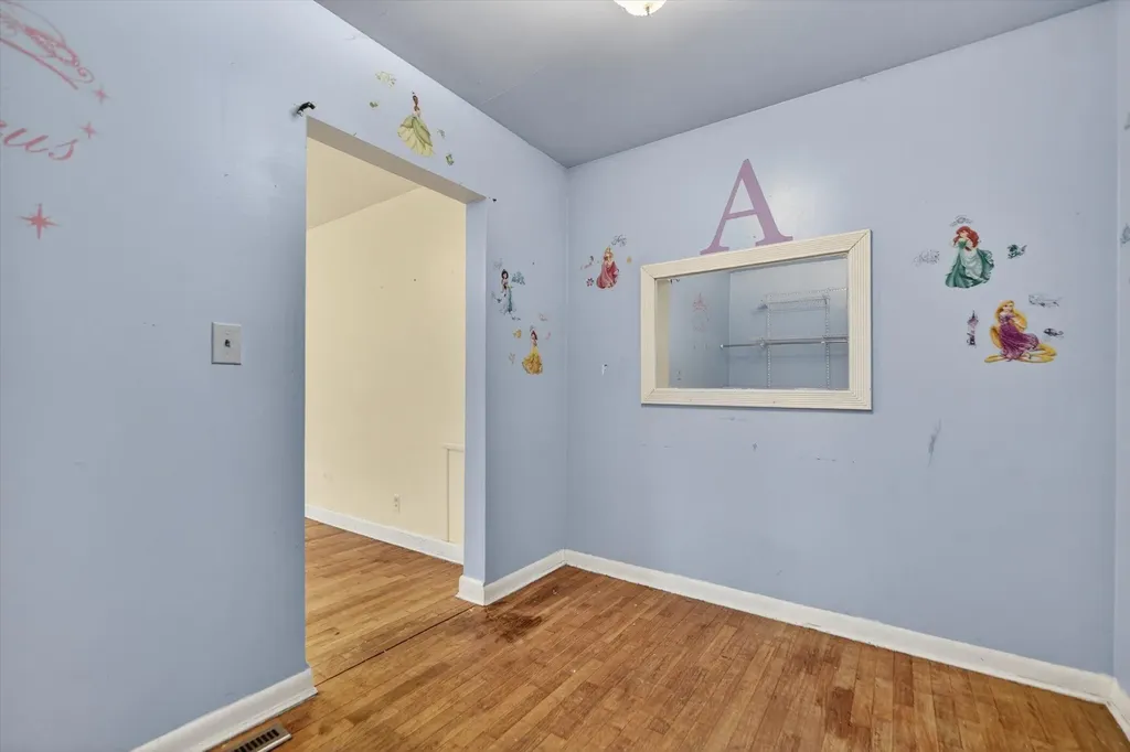 206 Pleasantview Drive Battle Creek City MI 49017
