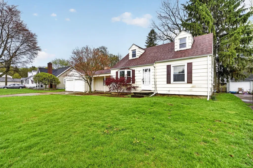 206 Pleasantview Drive Battle Creek City MI 49017