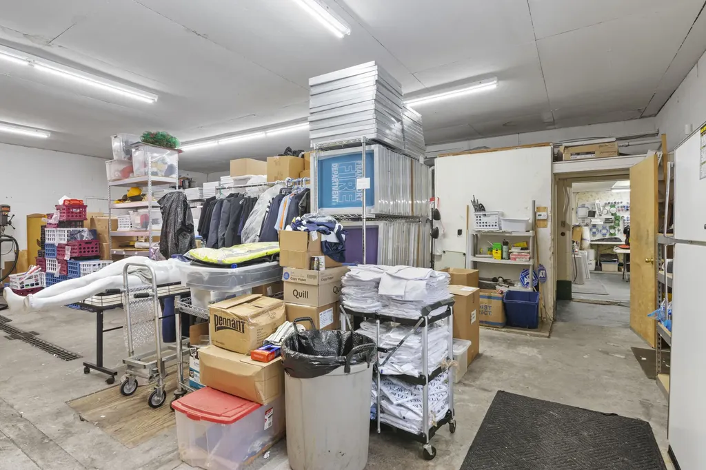 316 W Parkdale Avenue Manistee Township MI 49660