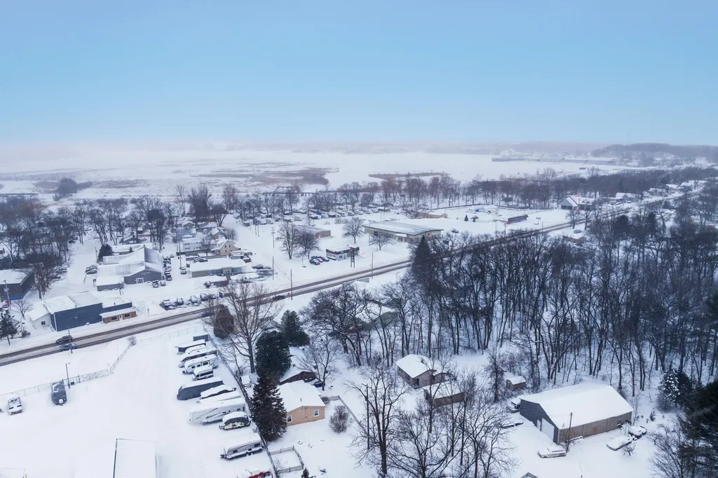 316 W Parkdale Avenue Manistee Township MI 49660