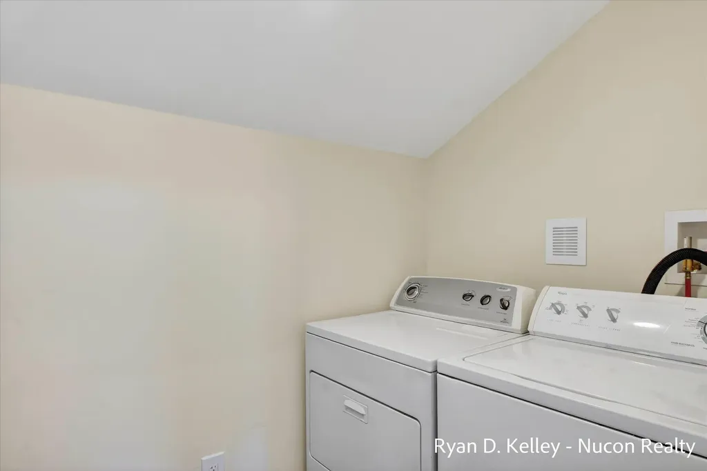 8411 Peninsula Drive W Morton Township MI 49346