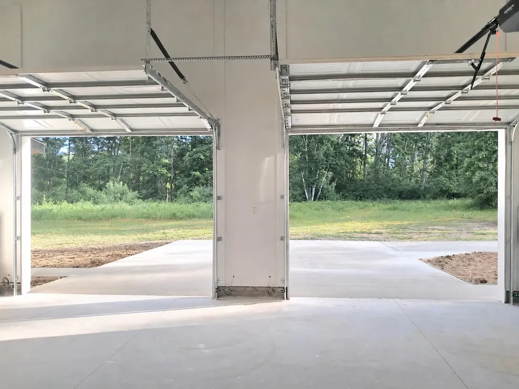 8411 Peninsula Drive W Morton Township MI 49346