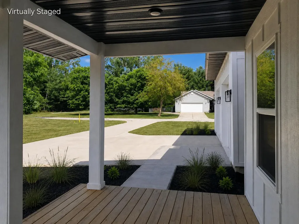 8411 Peninsula Drive W Morton Township MI 49346