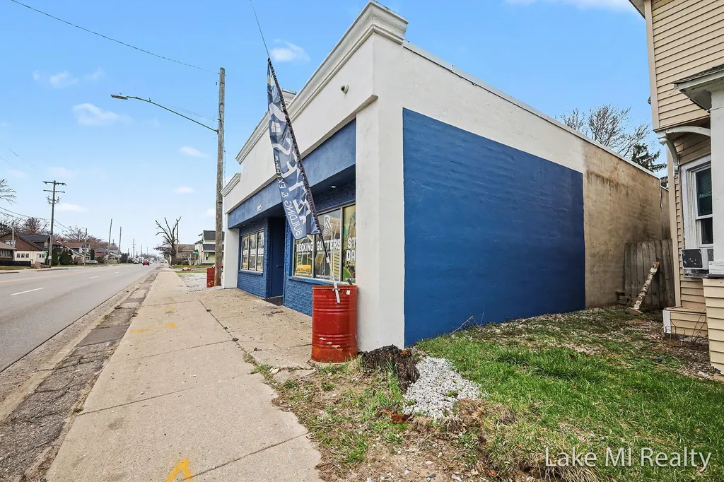 1225 Chicago Drive SW Wyoming City MI 49509