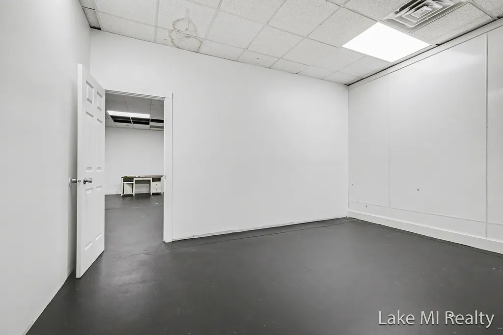 1225 Chicago Drive SW Wyoming City MI 49509