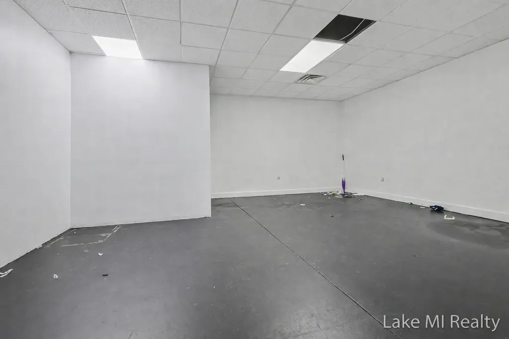 1225 Chicago Drive SW Wyoming City MI 49509
