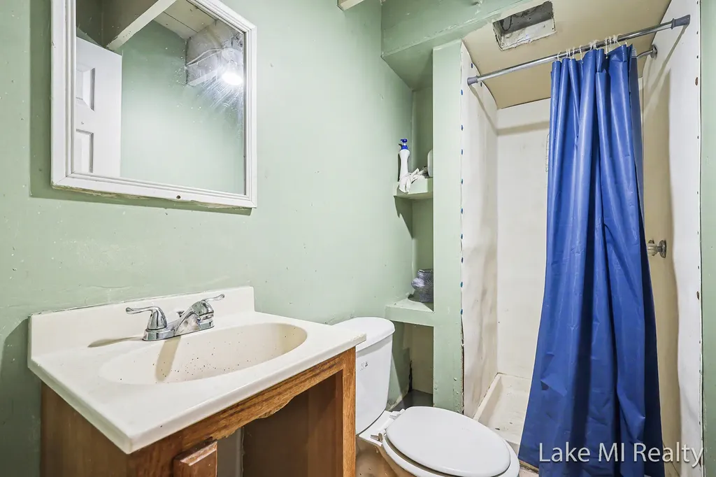 1225 Chicago Drive SW Wyoming City MI 49509