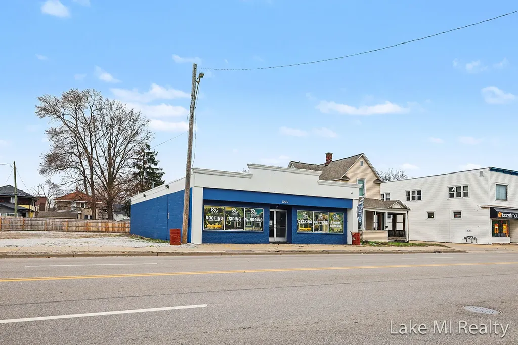 1225 Chicago Drive SW Wyoming City MI 49509