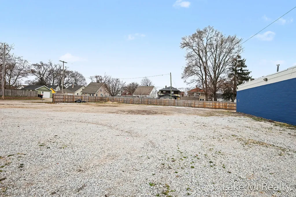 1225 Chicago Drive SW Wyoming City MI 49509