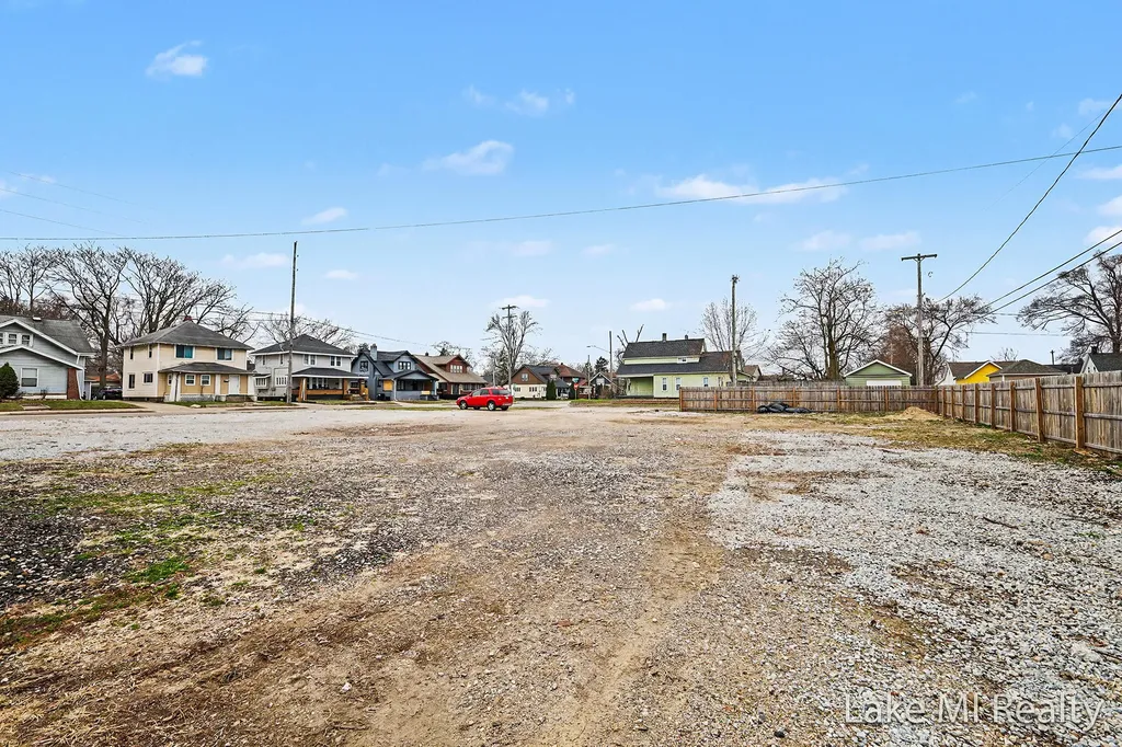 1225 Chicago Drive SW Wyoming City MI 49509