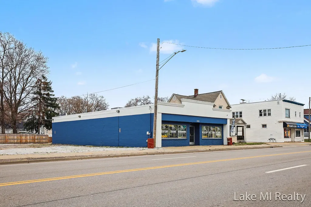 1225 Chicago Drive SW Wyoming City MI 49509