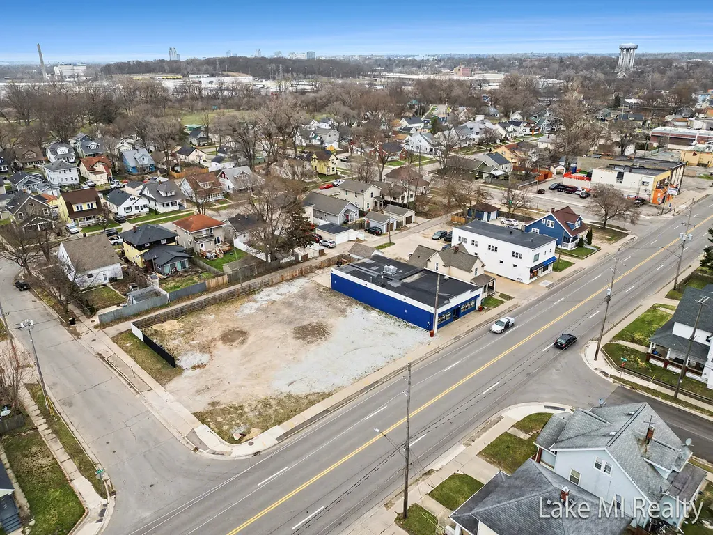 1225 Chicago Drive SW Wyoming City MI 49509
