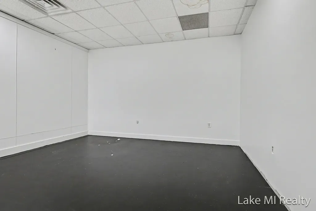 1225 Chicago Drive SW Wyoming City MI 49509