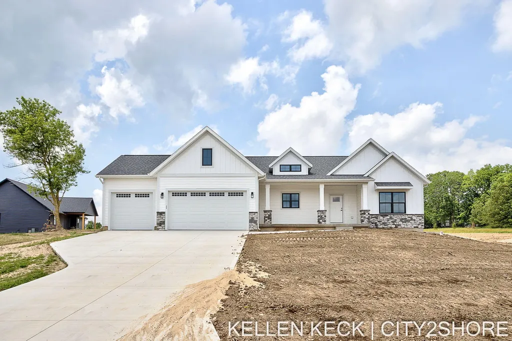 11325 Bancroft Way SE Bowne Township MI 49302