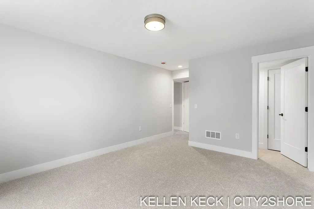11325 Bancroft Way SE Bowne Township MI 49302