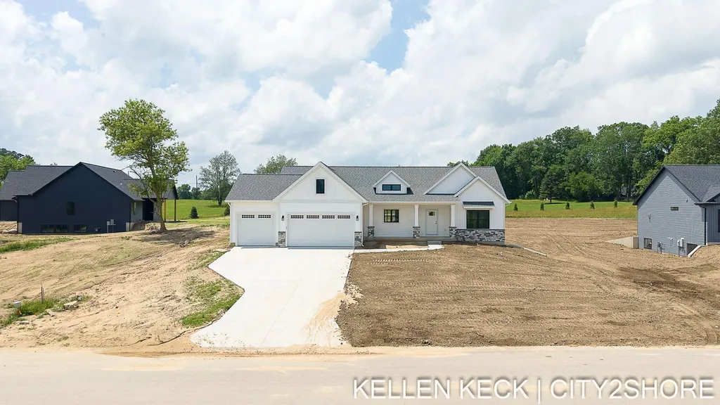 11325 Bancroft Way SE Bowne Township MI 49302