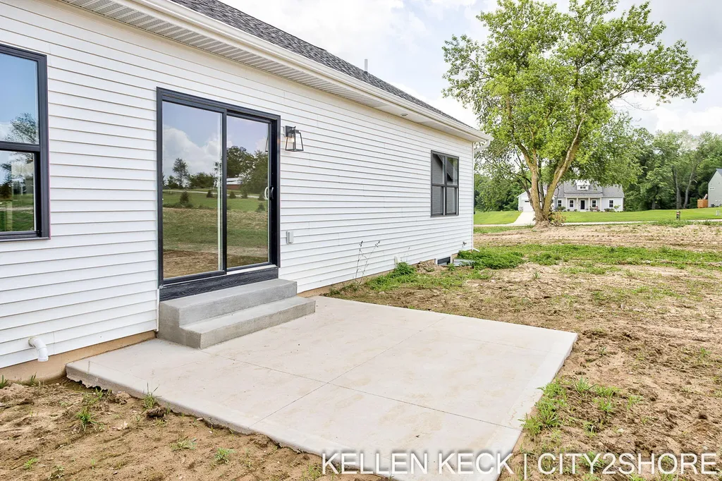 11325 Bancroft Way SE Bowne Township MI 49302