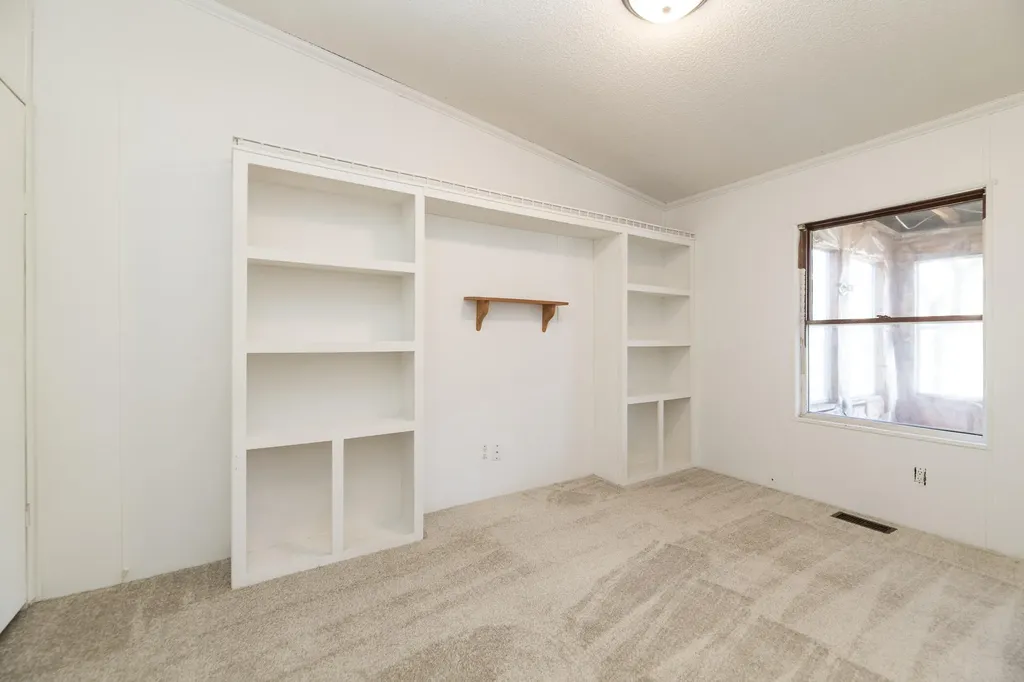 13064 Riverside Drive Constantine Township MI 49042