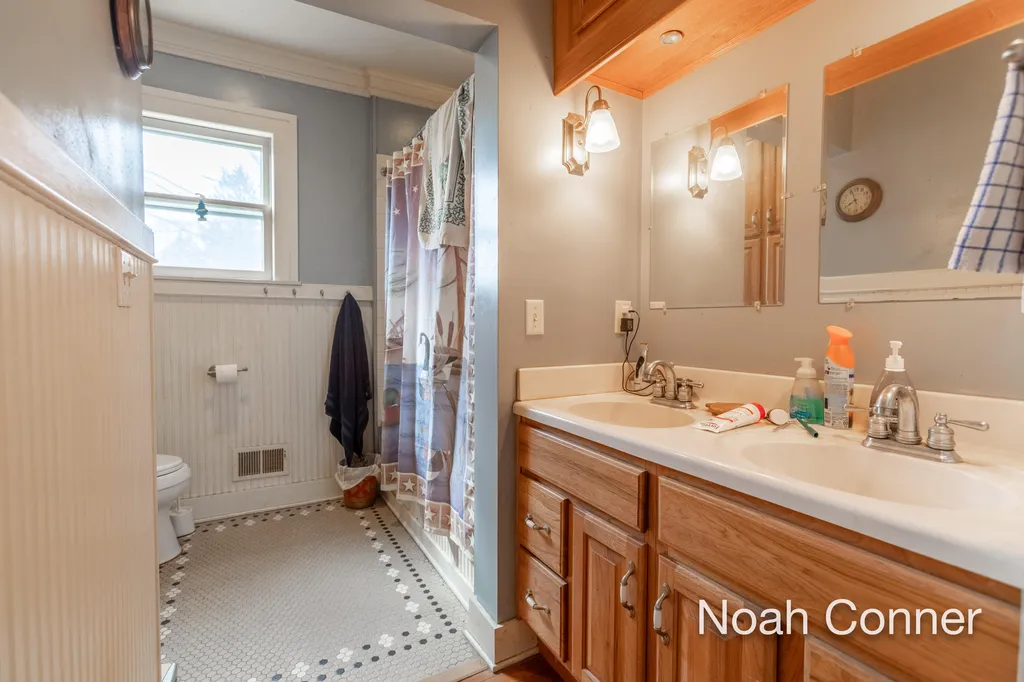 5295 Belding Road NE Cannon Township MI 49341