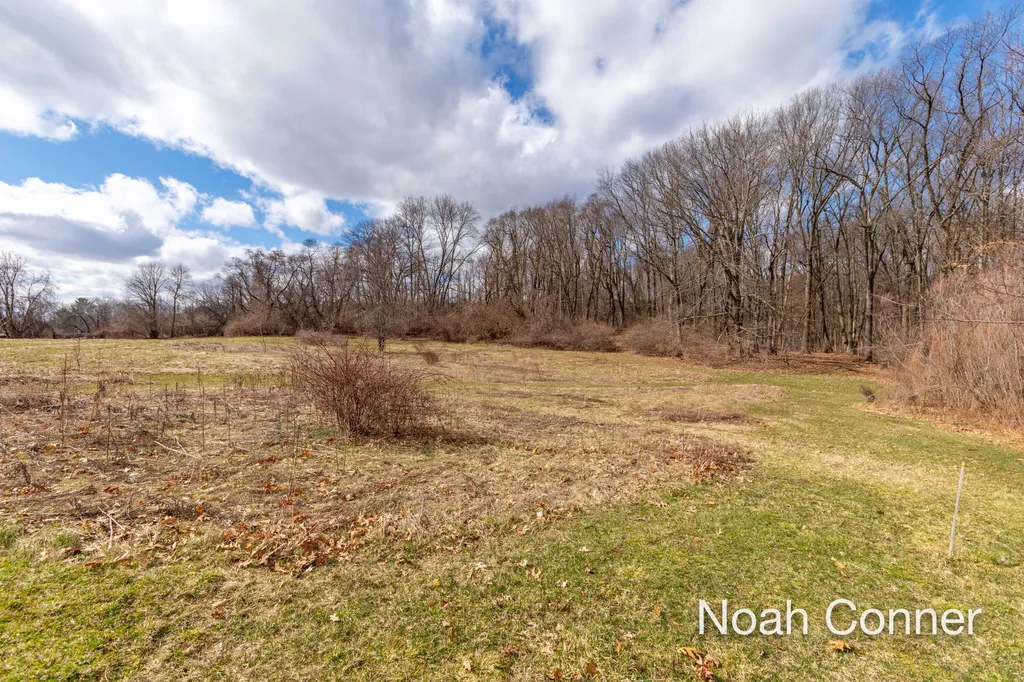 5295 Belding Road NE Cannon Township MI 49341