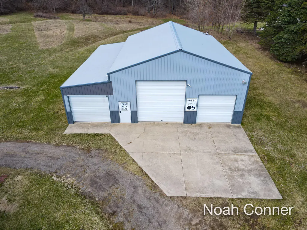 5295 Belding Road NE Cannon Township MI 49341