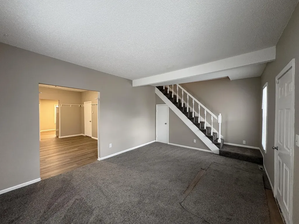 1955 Hendricks Avenue SW Wyoming City MI 49509