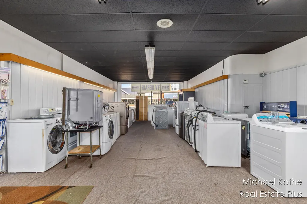 126 W State Street Hastings City MI 49058