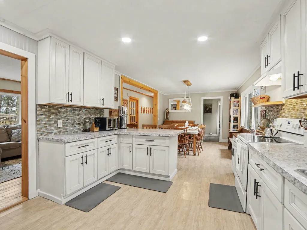 8590 W Thomas Road Benona Township MI 49455