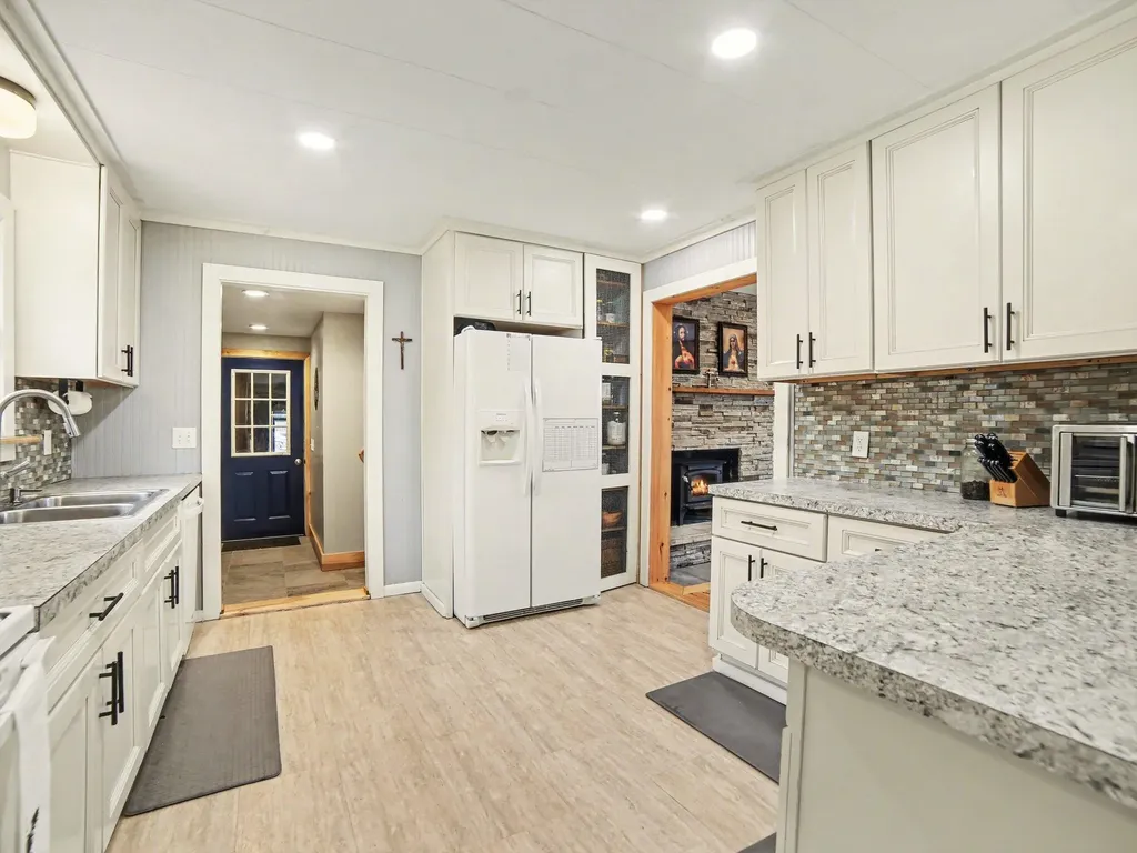8590 W Thomas Road Benona Township MI 49455