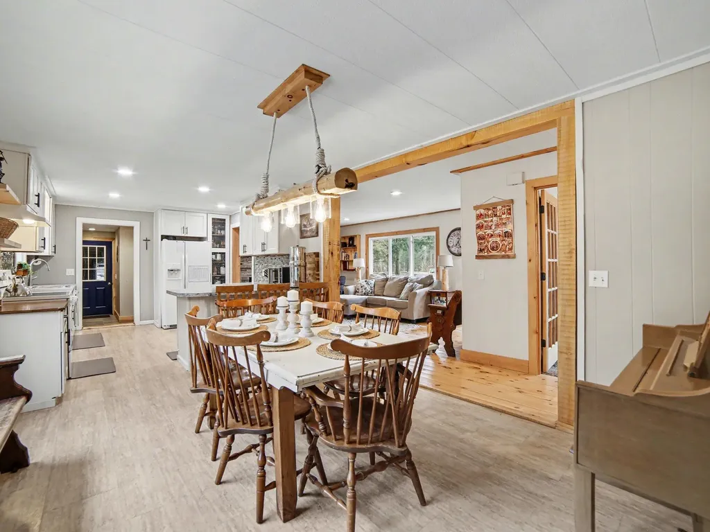 8590 W Thomas Road Benona Township MI 49455
