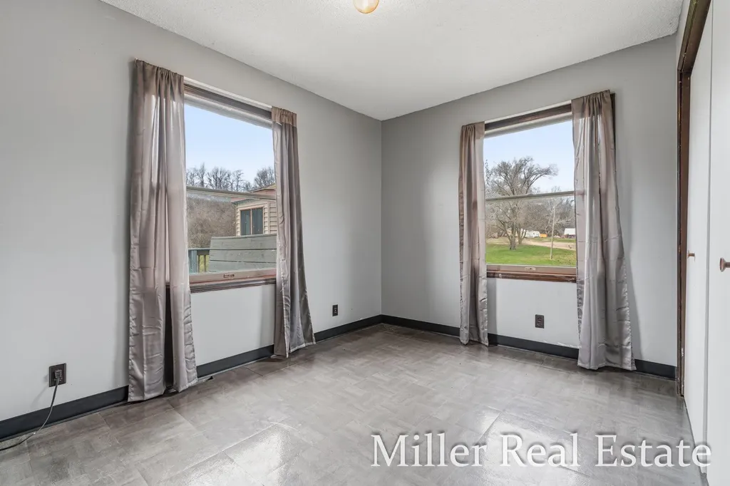 6130 Gurd Road Hope Township MI 49058