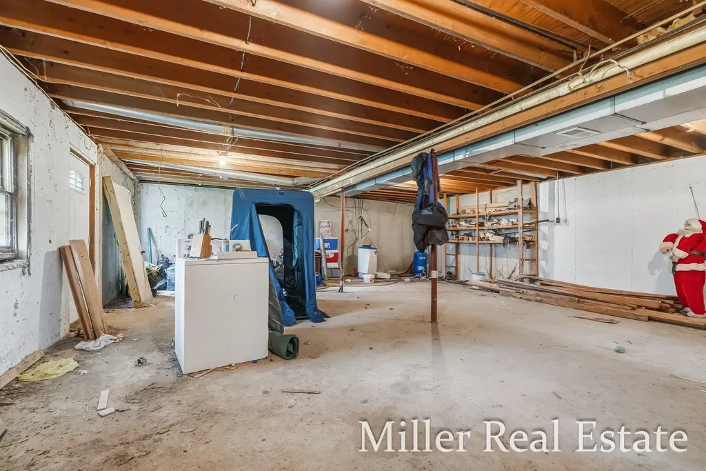 6130 Gurd Road Hope Township MI 49058