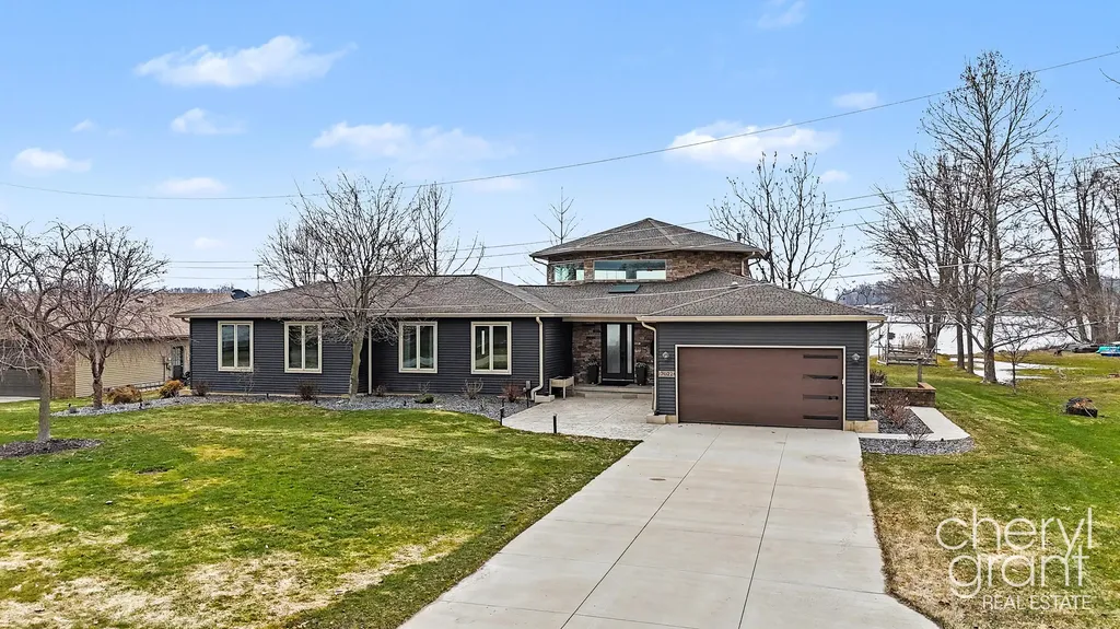 7022 Strawberry Lane Unknown City MI 48815