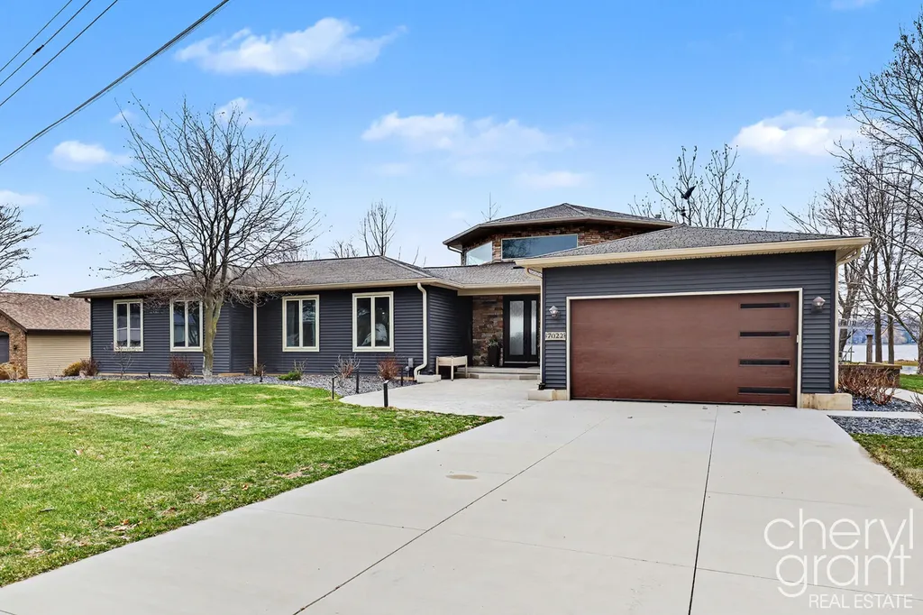 7022 Strawberry Lane Unknown City MI 48815