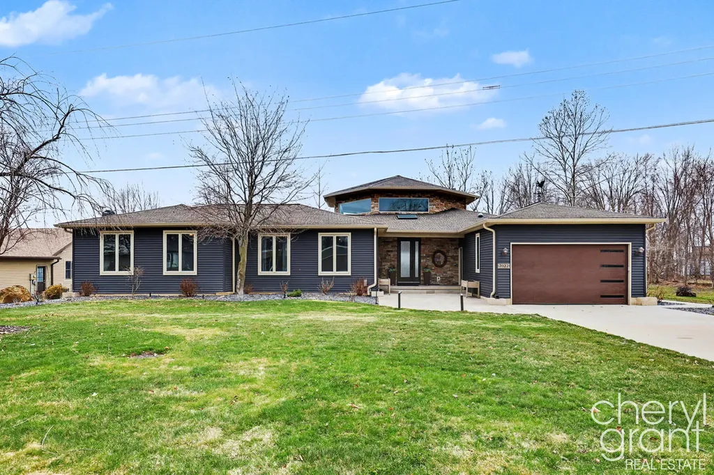 7022 Strawberry Lane Unknown City MI 48815