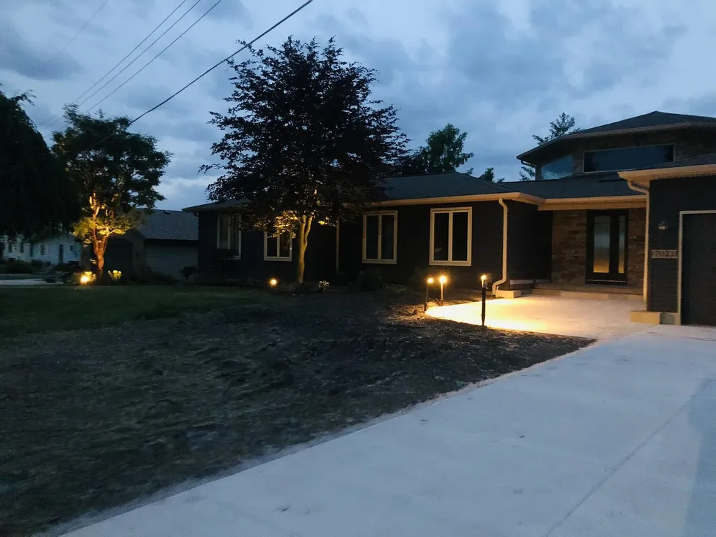 7022 Strawberry Lane Unknown City MI 48815